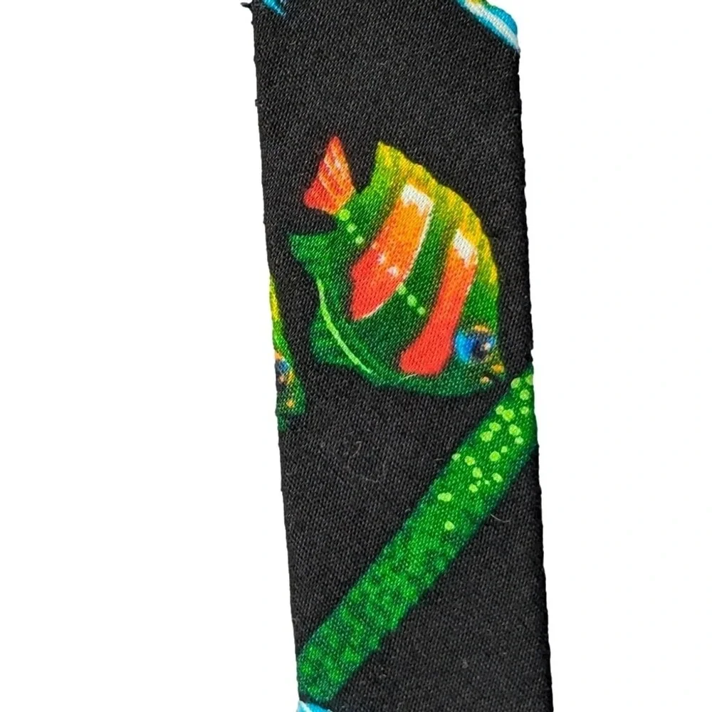 NWT Mens Black Sea Life Tie Tropical Fish Marine Ocean‎ Lake Fishing